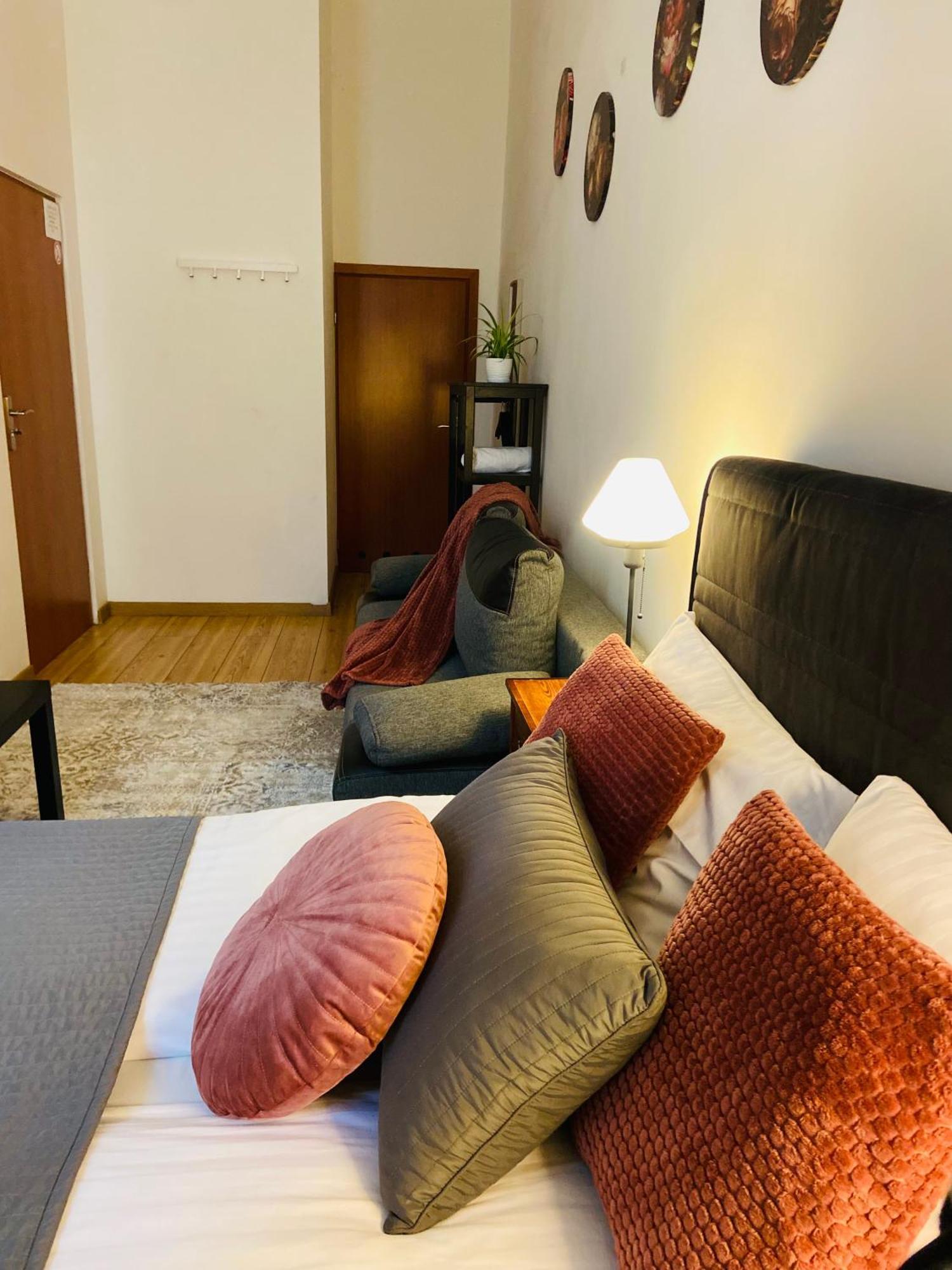 Krakow Apartments & Rooms Extérieur photo