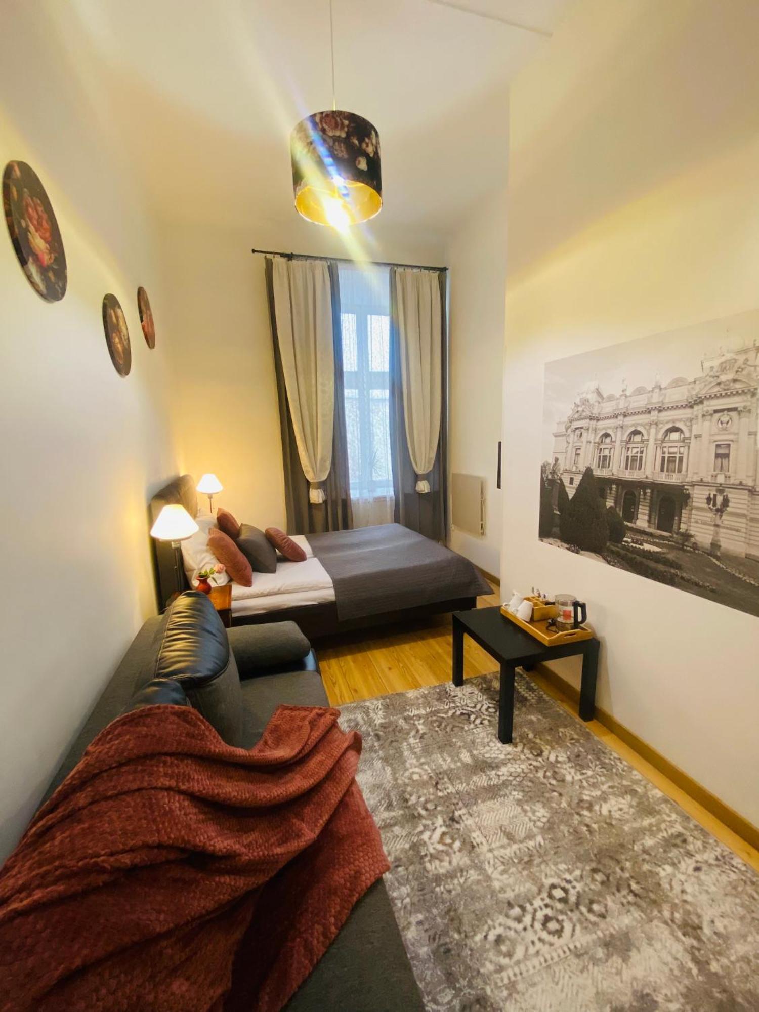Krakow Apartments & Rooms Extérieur photo