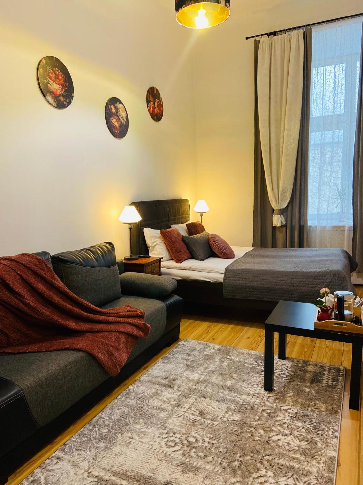 Krakow Apartments & Rooms Extérieur photo